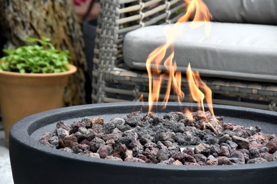 hoguera de gas chimenea al aire libre